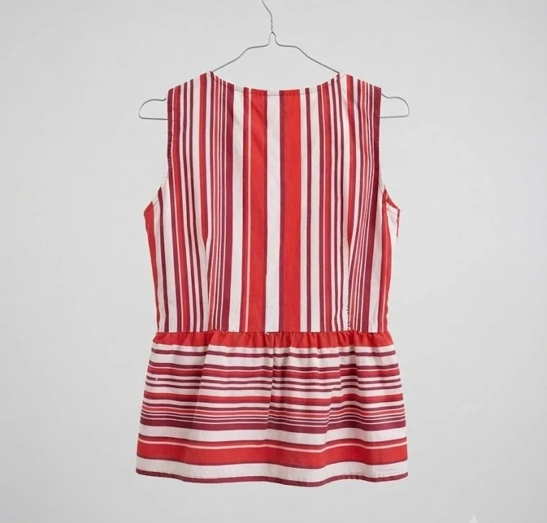 🌹 Blusa Peplum con Detalles de Encaje - Elegancia Natural 🌹 – photo 4